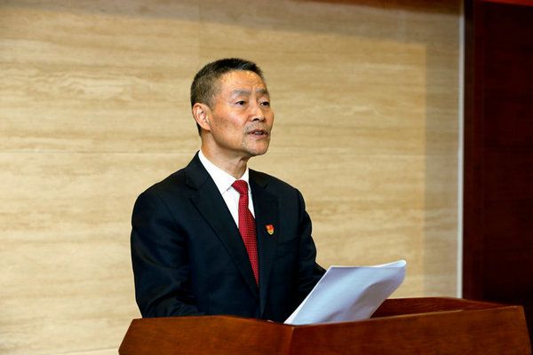 乐天堂fun88集团一届一次全委会选举出新一届辅导集体 斯泽夫当选乐天堂fun88党委书记